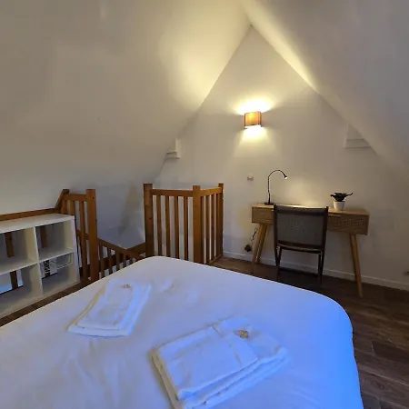 Alhena - Sils Apartmán *